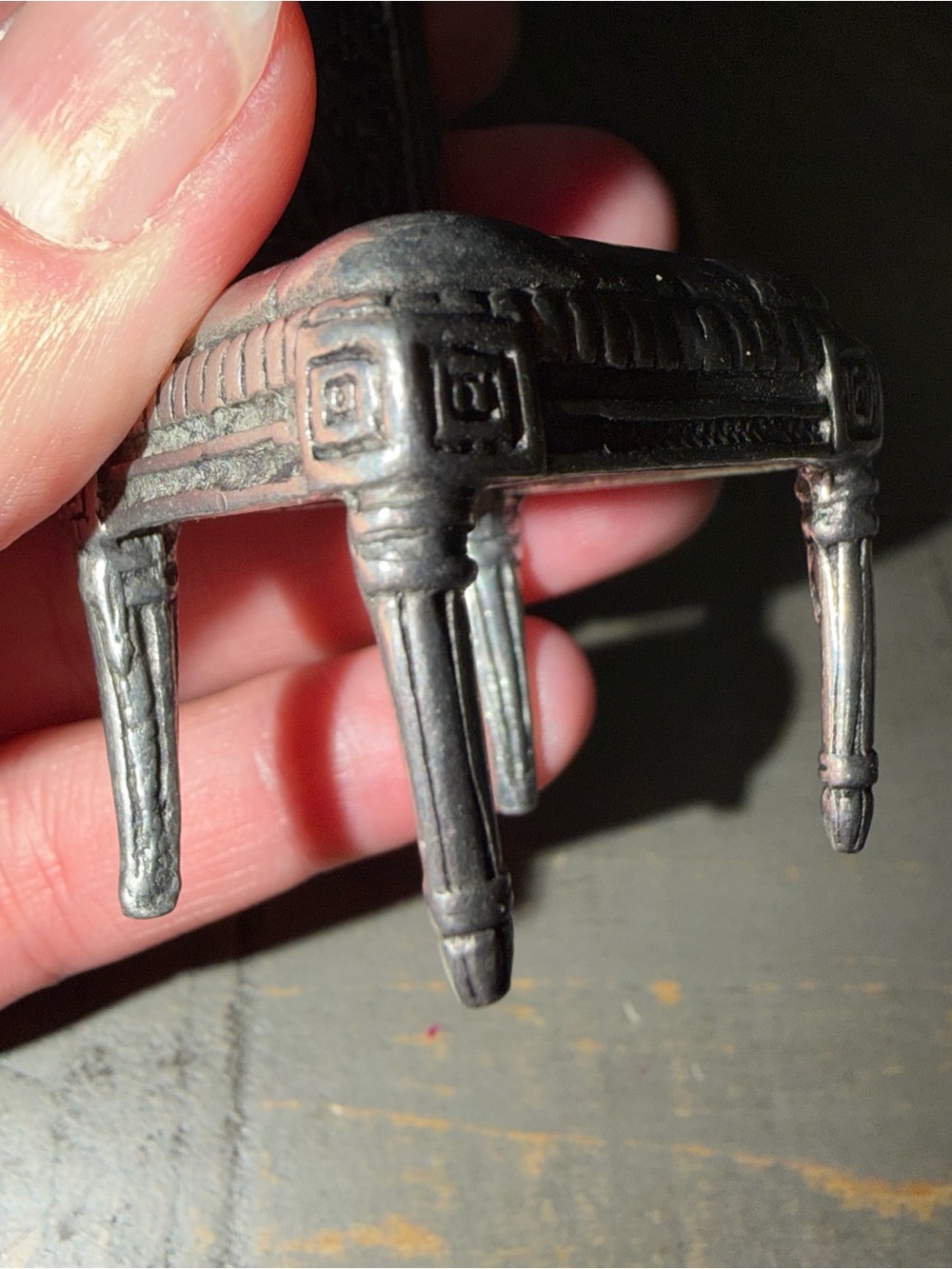 Vintage heavy new view miniature metal chair, card holder, dollhouse - Picture 4 of 5